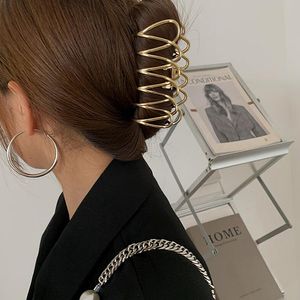 Saç klipsleri barrettes kadın metal saç pençe altın gümüş içi boş geometrik saç klipsleri zarif kafa bandı vintage saç tokası moda saç aksesuarları 230517