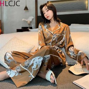 Luxus Frauen Pyjamas Set Nachtwäsche Winter Langarm Pijamas Mujer Sexy Dessous Nachtwäsche Seide Satin Pyjamas Femme Mit Gürtel Designer hause kleidung tragen