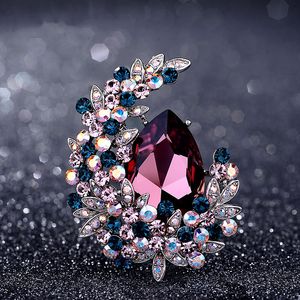 Elegante Crystal Moon Broche por atacado PIN PIN de jóias de inverno de outono para maiúsculas de casaco