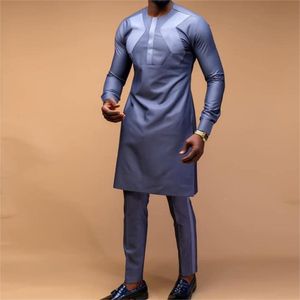 Erkeklerin izleri Afrika erkekler takım elbise düz renkli dikiş gömlek ve sıradan pantolon 2 adet set erkekler kıyafet düğün iş unsurları erkekler için takım elbise 230517