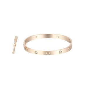 Pulseira de designer pulseira pulseira de luxo pulseira de pulseira de pulseira do Dia dos Namorados 18k Bracelete de ouro para designer de movimento para mulheres bracelete de doença