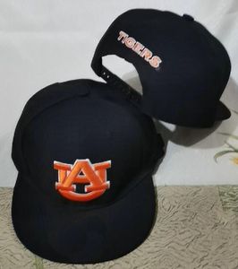 2023 Tüm Team Fan's USA Koleji Alabama Crimson Auburn Beyzbol Ayarlanabilir Şapka Alan Karışımı Sipariş Boyutu Kapalı Düz ​​Fatura Balosu Snapback Caps Bone Chapeau A3