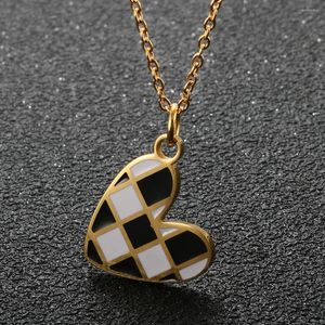 Pendant Necklaces Trend Checkerboard Black And White Epoxy Peach Heart Necklace Jewelery For Women Girls Love Choker Gifts