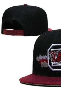 2023 Tüm Takım Hayranının ABD Koleji Alabama Alabama Crimson Gamecocks Beyzbol Ayarlanabilir Şapka Sırda Sipariş Boyutu Kapalı Düz ​​Fatura Balosu Snapback Caps Bone Chapeau