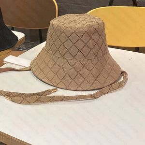 2023 New designer bucket hat for men and women reversible sun hat long belt travel sunscreen hat
