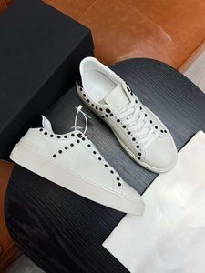 Designer B.Court sneakers Shoes Spikes Leather White Black Trainer Man Comfort Skateboard Walking EU38-46 Original Box