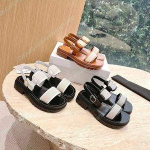 Popular 2023 Womens Designer Sandals Summer Vintage Roman Platform Sandals TRIOMPHE vegetable tanned cow leather sandals leisure indoor sandy beach Slippers