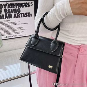 Omuz Çantası PU Deri Çanta İmzası Kadınlar Mini Küçük Tasarımcı Çantalar Lüks Tote Klasik Crossbody Çanta
