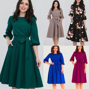 Basic Casual Dresses Spring Vintage Solid Lantern Sleeve A-Line Dress Women Elegant O-Neck Half Sleeve Pocket Sashes Knee-Length Casual Dress 230518