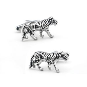 Ny ankomst Walking Tiger Cuff Links Black Color Animal Fans Design Kvalitet Mässing Material Mäns manschettknappar Gratis frakt