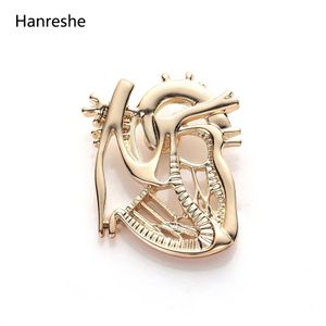 New Jewelry Heart Shape Brooch Pin Gold Color Jewelry Gift Doctor Nurse Student Medical Christmas Pin Badge Pins Men