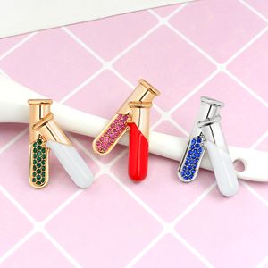 XEDZ Chemical Reagent Tube Brooches 3 Color Chemistry Laboratory Supplies Test Tube Flask Pin Brooch For Doctors Nurse Jewelry