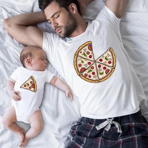 Family Matching Outfits Summer T Shirt Pizza Cartoon Pattern Dad Son Mom Daughter Tshirts Top Fashion Cotton Short Sleeve Clothes 230518