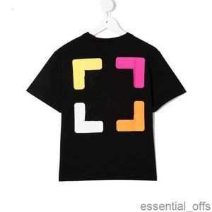 Ofs Luxury T-shirt Kids T-shirts offs Offs White Boys Irregular Arrow Girls Summer Summer Manga Short Tshirts Letra de dedo imprimido de dedo solto crianças pequenas tees jovens Topskuls