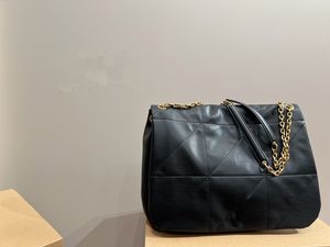 Berömda shoppingväska crossbody väskor onthego handväskor på handväska präglade totes högkvalitativ handväska kvinnor väskor louise handväska vutton crossbody viuton väska