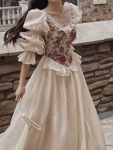 Городские сексуальные платья Gaun Motif Bunga Vintage Perancis Gaun Midi Pesta Malam Elegan Leher O Wanita Lengan Puff Peri Korea Musim Panas 2023 230517