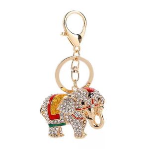 Keychains Creative Fashion Crystal Elephant Keychain Male Alloy Car Key Ring Female Bag Ornament Charm smycken gåva