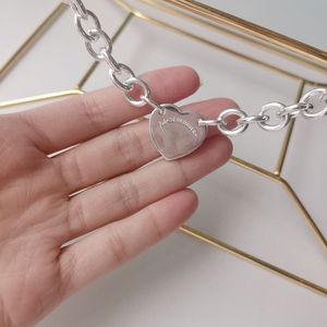 Neue 18k vergoldete Silberschmuck Damen Halsketten Kettenglied Luxusschmuck Herz Anhänger Halskette benutzerdefinierte Liebe Top Qualität Hochzeit Party Großhandel Geschenke Mädchen