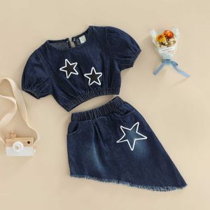 Set di abbigliamento Set per ragazze estivi Set di vestiti per bambini di moda Top a maniche corte in denim con stelle e gonna con orlo irregolare Abbigliamento per bambini