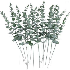 Flores decorativas 24pcs O eucalipto artificial folhas caçam galhos verdes cinzentos reais para banquete de casamento em casa Arranjo de flores