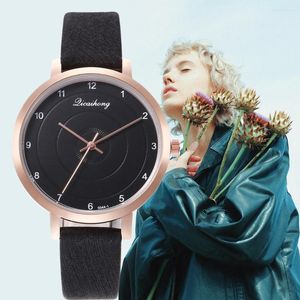 Wristwatches 2023 Wrist Watch For Women Fashion Casual Leather Belt Watches Simple Ladies' Quartz Clock Dress