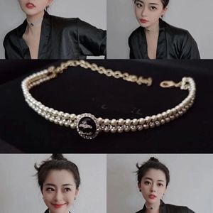 Pearl Pendant Choker Halsband Designer smycken Long Neckalce Classic Chain 2024 Designad för kvinnor av hög kvalitet guldhalsband grossist 000