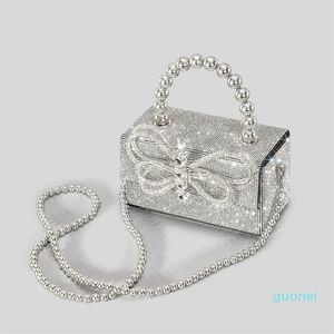 Luxury Diamonds Bow Box Evening Bag Designer Rhinestone Beading Women Handväskor Shinny Shoulder Crossbody Bag Small Flap Pures