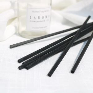 Guter Fabrikpreis 100 teile/los 3 MM * 20 CM Rattan Duft Weihrauch Schwarz Faser Reed Diffusor Ersatz Nachfüllstäbchen Aromatische Stäbchen Klassisch