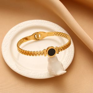 Beliebter Design-Edelstahl-Armreif, luxuriöser Hochzeitsgeschenk-Schmuck