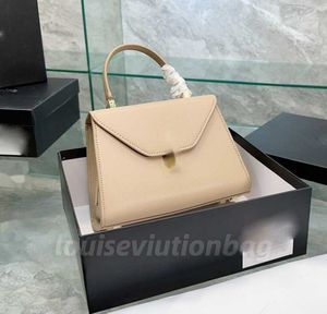 Luxurys Designers Borse a tracolla Borse per le donne Classiche in pelle con pochette a tracolla Messenger Cross Body Borsa a tracolla Borse vintage 104046