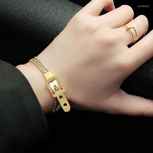 Bracelets de charme Vintage Metal Watch Band Band Chain Bracelet High Friend Friend Gift Titanium Steel Burchle Buckle de três camadas