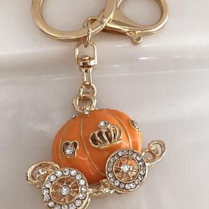 Keychains Rhinestone Enamel Pumpkin Keychain/2023 Jewelry/chaveiro/llaveros/porte Clef Marque/strass/birthday Souvenirs/gift