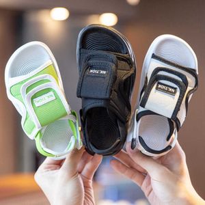 Nowość dla dzieci buty dla dzieci dziewczęta mody mody plażowe letnie buty sportowe dla dzieci non slip sofe sole designer Sandals Sandals Sandals G220512