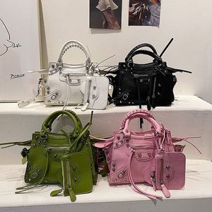 Waist Bags Vintage Fringed Patchwork Handbag For Women 2023 Street Style Fashion Designed Retro Rivets PU Combo Handbags Crossbody 23519