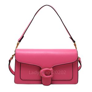 Bolsa feminina Bolsa de bolsas de bolsa hobo Bolsas de mensagens de luxo Letras de luxo Tote Candy color baguete ombro saco quadrado crossbody moda bolsas de sacola fofa