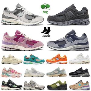 2002R 9060 MENS ATLETYCZNY KOBIETY BUTY Casual Buty Triple S Black White Ochron Pack Pink Rain Cloud Phantom Sea Salt Żagla Projektant Bowling OG 99