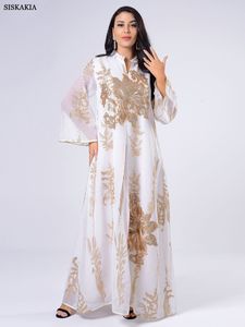 Abiti casual di base Abito Abaya ricamato con paillettes Siskakia per donna Caftano marocchino Turchia Arabo Jalabiya Abito etnico islamico bianco Eid 230518