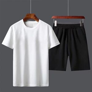 Mens Tracksuits Anpassa ditt namn Bild Bomull T -skjorta Shorts Set Dreable Casual T Shirt Running Set Boys Man Streetwear Tops 230518