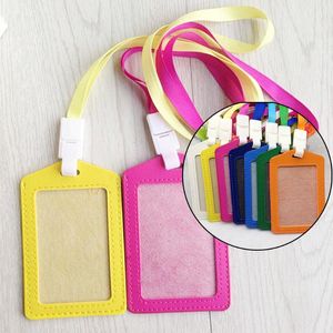 Titolari di carte 1PCS PU Bank Neck Strap Bus ID Identity Badge con cordino Candy Colors Women Men Name