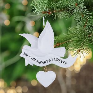 Maxora In Our Hearts Forever Resin Craft Ornamenti commemorativi personalizzati per l'albero di Natale per regali di San Valentino Decorazione per la casa di nozze