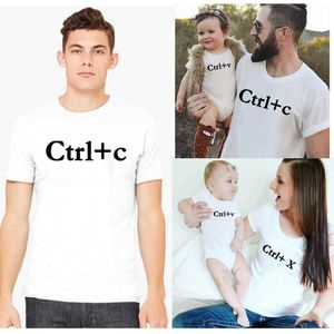 Dopasowane rodzinne stroje Ctrl x/c/v biała rodzina pasująca t-shirt ojciec matka syn córka córeczki