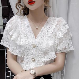 Kadın bluzları fırfırlı dikiş zarif dantel gömlek dişi v yaka içi boş vintage kadınlar Koreli kısa kol tığ işi bluz blusas 14175