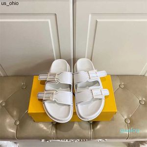 Slippers Fashionpair with flat slippers and decorative buckle Light brown leather edges Goldtoned finish metal pieces vogue J230520