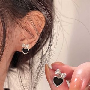 Charm Women's earrings Asymmetrical Cute Bowknot Black Heart Drop Earrings Rhinestone Accessories For Women pendientes mujer AA230519