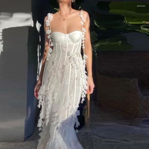 Sukienki zwyczajne impreza biała, ładna elegancka syrenka bal spaghetti pasek bez rękawów 3D kwiaty z klatką piersiową aplikacje damskie sukienki wykonane