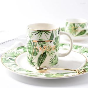 Plates European Ceramic Plate Desktop Green Leaf Pattern Vegetable Salad Light Luxury Dessert Organizer Kitchen Tableware