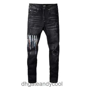 Slimming Denim Amirres Jeans Designer Pants Man 2023 New Hole Patch Wash Paint Graffiti High Street Jeans Men's Five-Bag Style JT1A