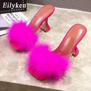 Terlik Eilyken Kadın Yaz Yeni Terlik Tüy Pvc Şeffaf Yüksek Topuklu Kürk Sandals Peep Toe Başak Topuk Ladies Slaytlar Ayakkabı J230519