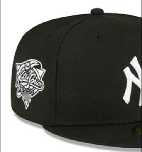 Herr baseball snapback hattar klassiska Royal Blue Hip Hop New York Black NY Sport justerbara mössor Chapeau Grey Stitch Heart 