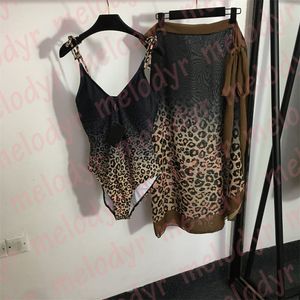 Sexy Leopard Sling Swimwear Womens Dois peças Praia Use Gradiente de Moda de Moda Swimming Swims